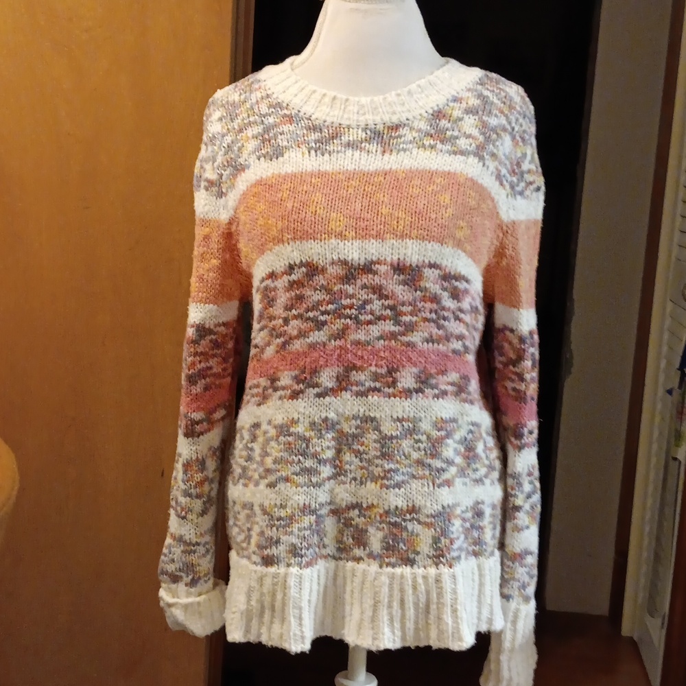 Xl cj banks crew neck sweater multicolor orange and coral on cream base.